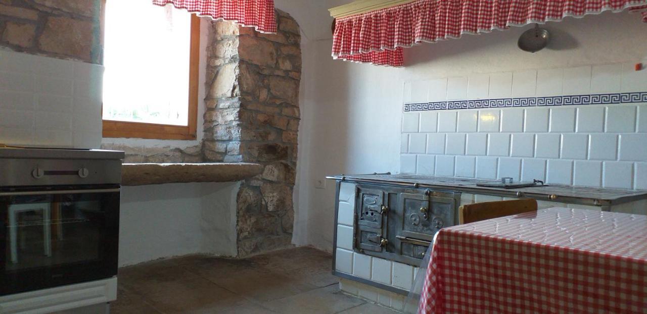Rural Apartment Carolina Zrenj Экстерьер фото