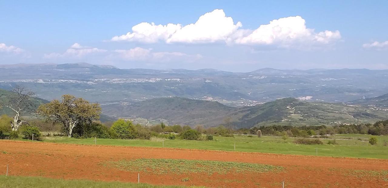 Rural Apartment Carolina Zrenj Экстерьер фото